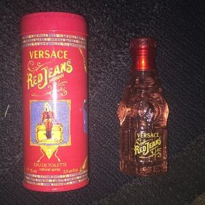 Versace Red jeans eau de toilette